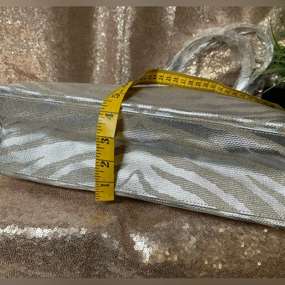 Michael KORS tote - Picture 3 of 4